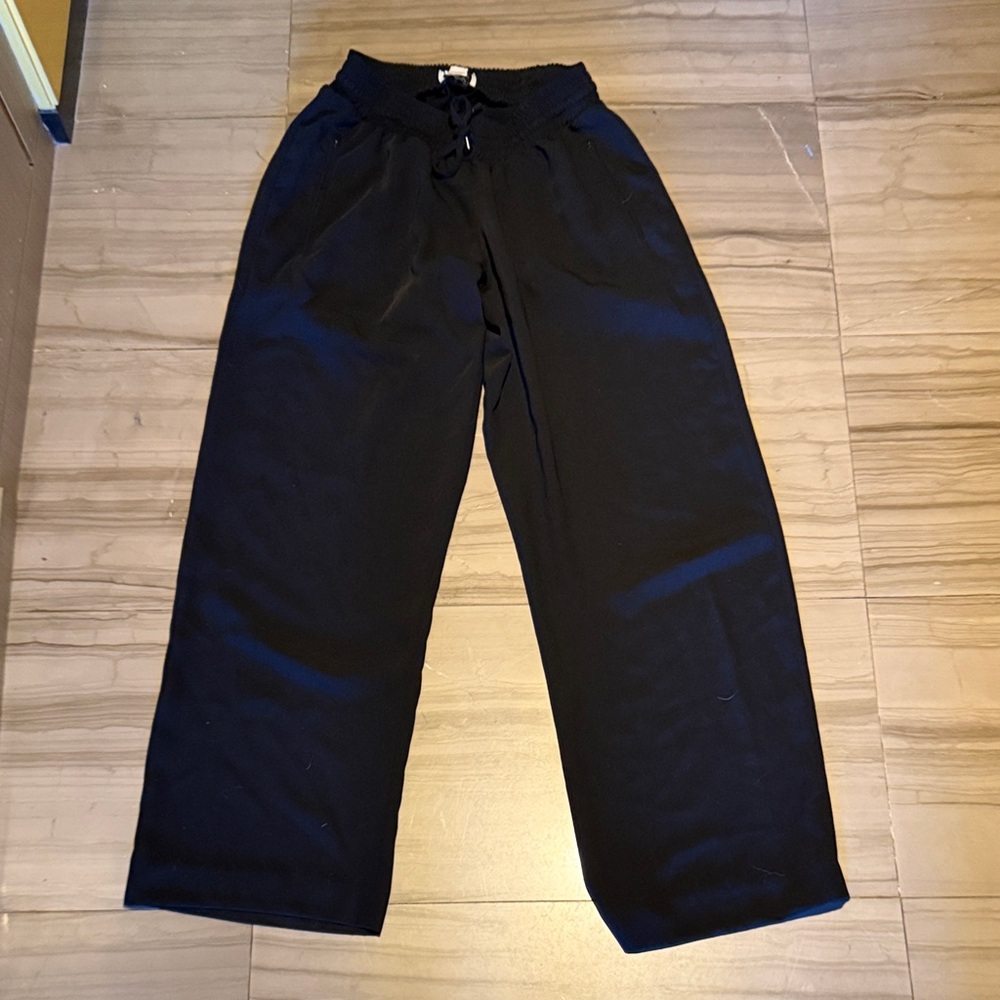 Seraphine Men's Black Relaxed Pants Size 2